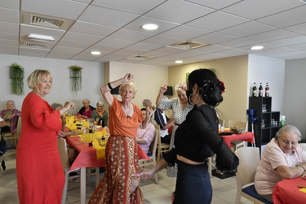 Moment détente danse au sein du Domaine de Maleska, résidence Occitalia