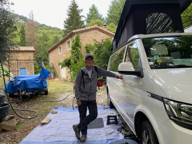 Jean-Pierre, résident de la résidence services seniors Occitaliaà Montpellier